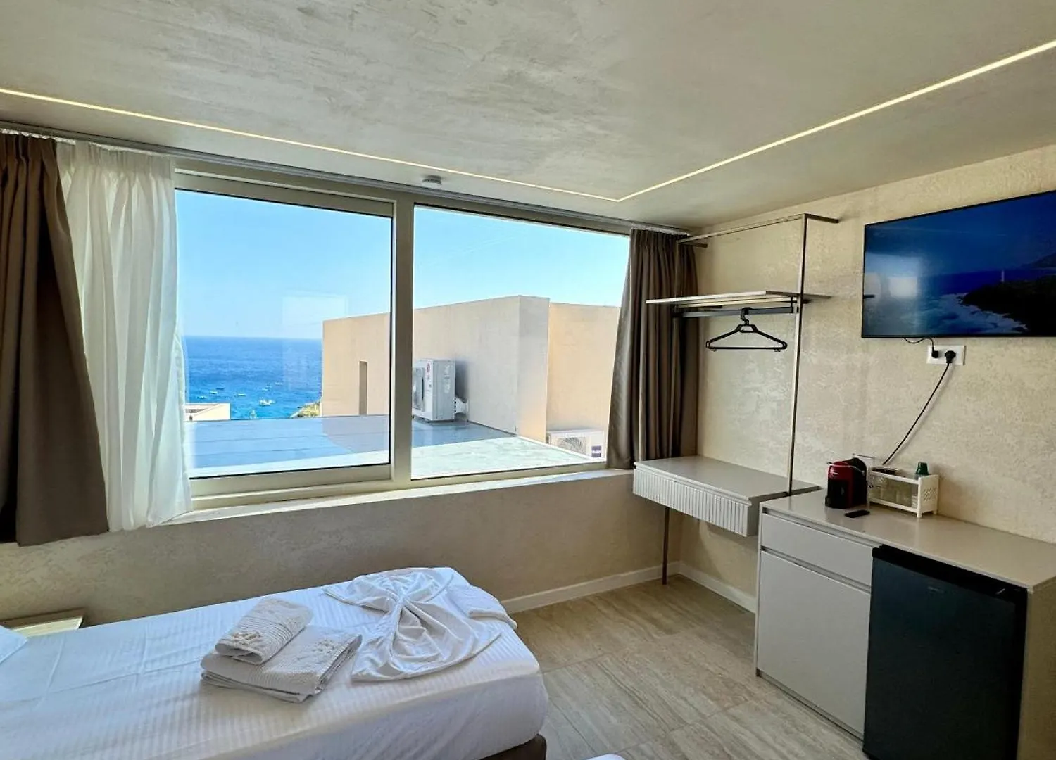 Aparthotel Bella Vista Green Coast Palase Himarë