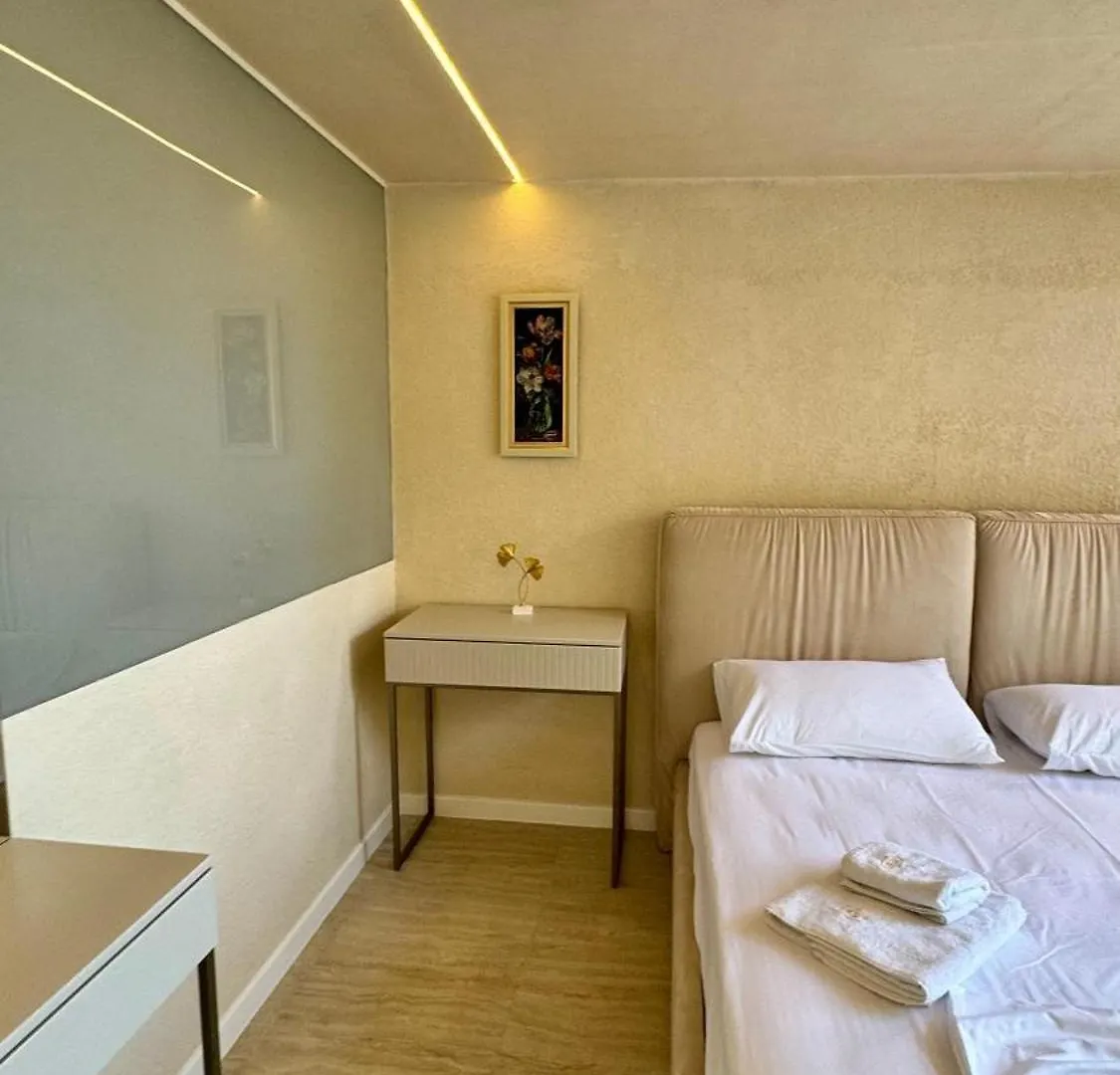 Bella Vista Green Coast Palase Himare