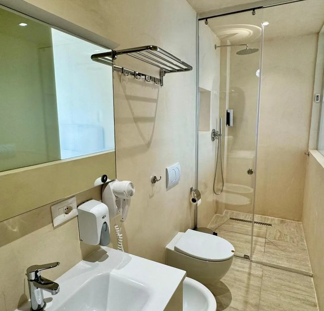 Aparthotel Bella Vista Green Coast Palase Himare