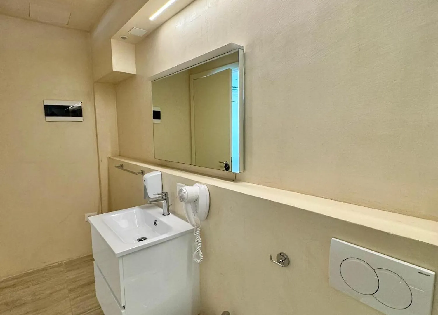 Aparthotel Bella Vista Green Coast Palase Himare